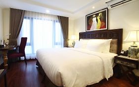 Khách sạn Paris Boutique Sapa